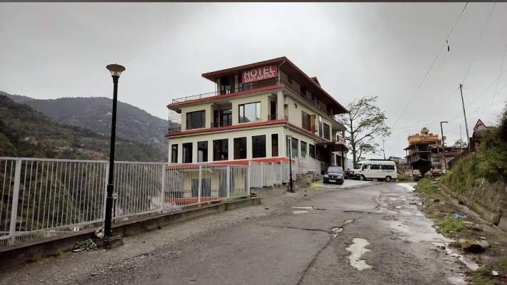 Hotel Ravi Arena